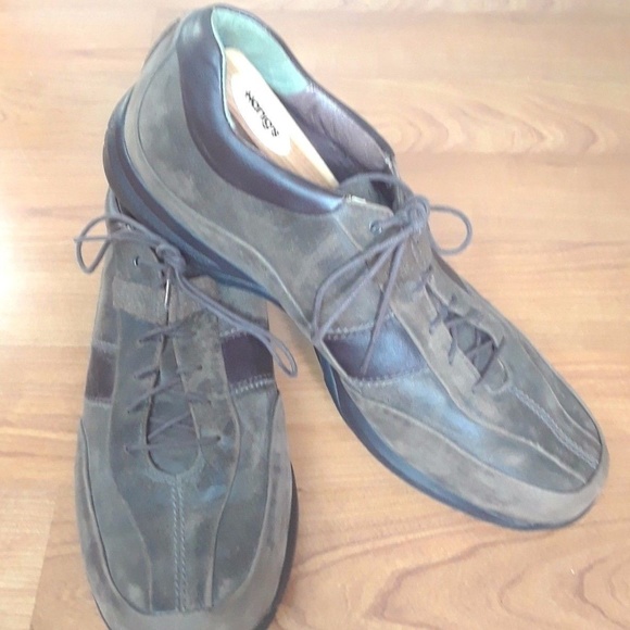 dunham by new balance dunham by new balance